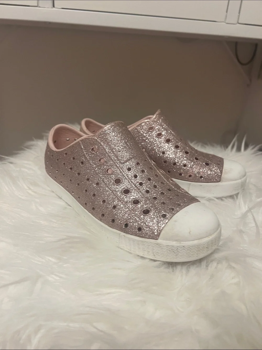 Native Glitter Jefferson Slip-On Sandals (1)